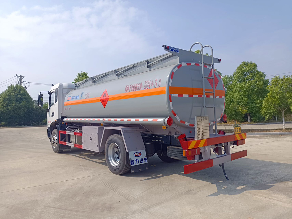 东风国六天锦碳钢油车15方