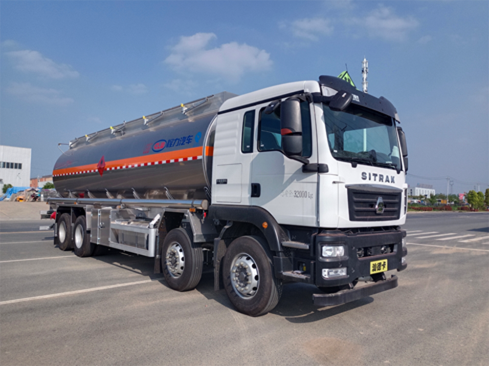 CL5320GRYLZ6型铝合金易燃液体运输车27方