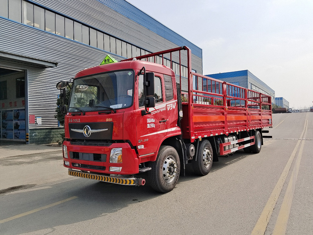 东风新汽6X2气瓶运输车